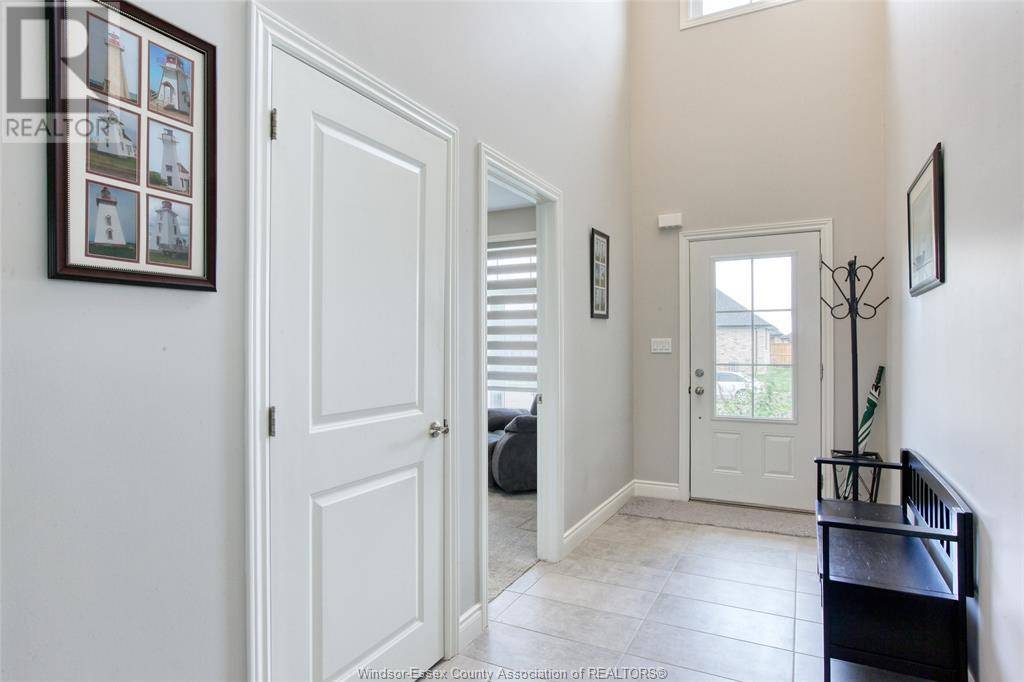 Amherstburg, ON N9V0H1,239 LIVINGSTONE CRESCENT