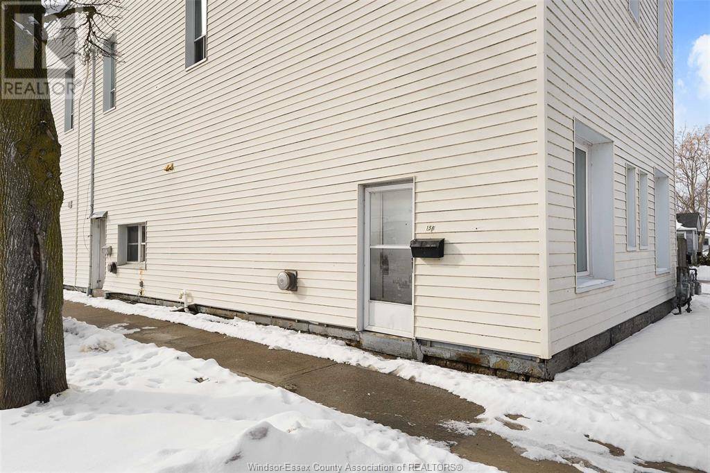 Amherstburg, ON N9V2B5,266 SEYMOUR ST #2