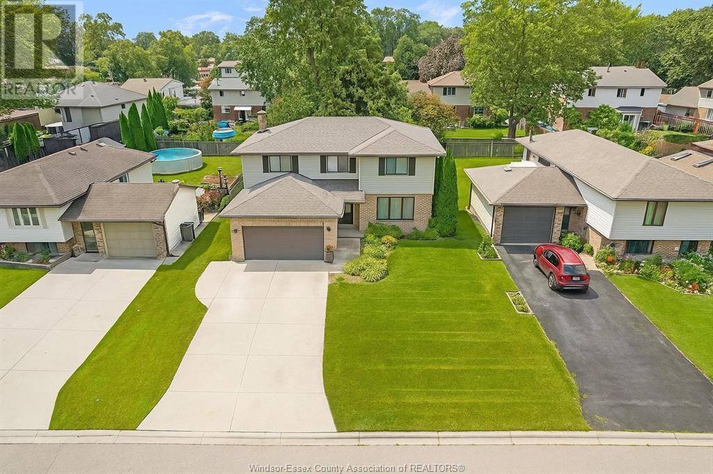 Lasalle, ON N9J3B8,374 Ramblewood DRIVE