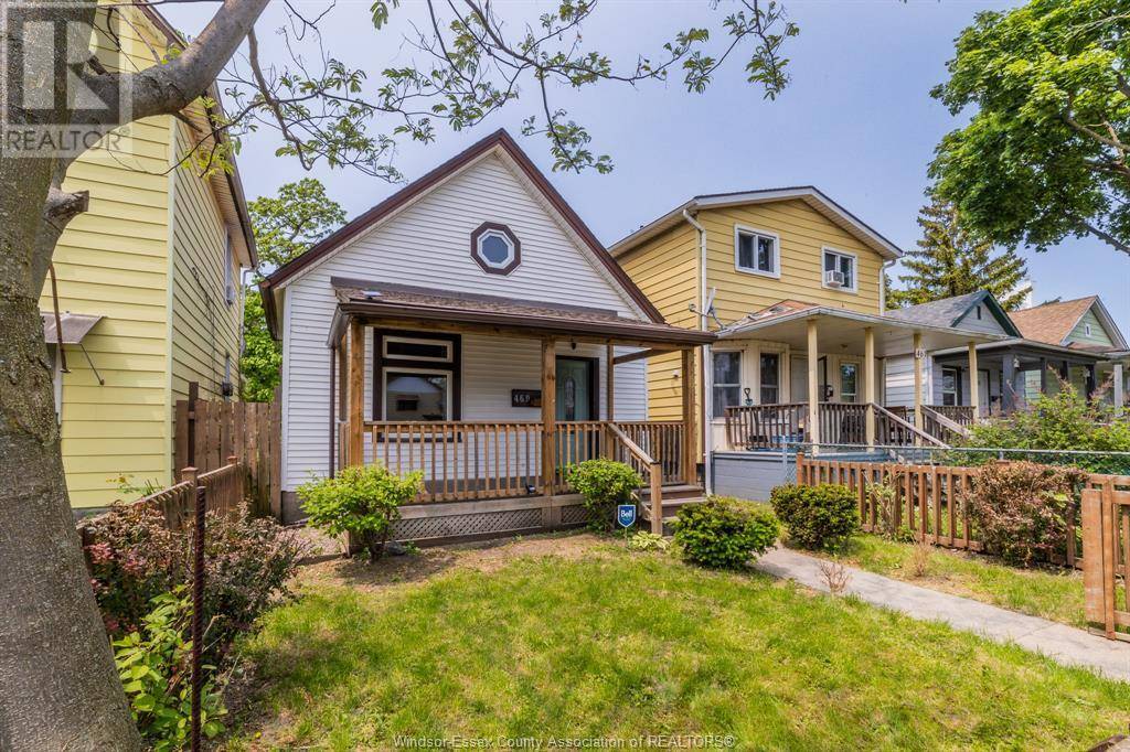 Windsor, ON N9A1T5,469 AYLMER AVENUE