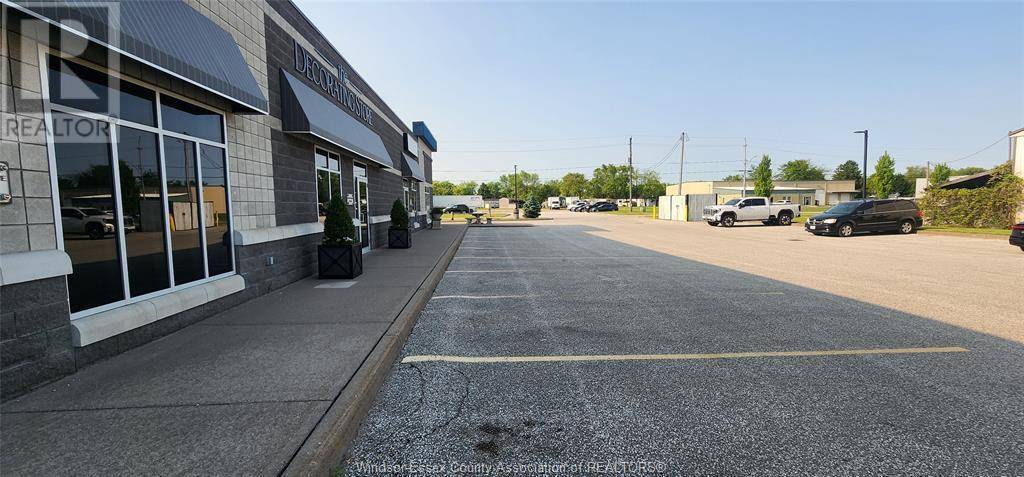Lakeshore, ON N8N2L9,310 CROFT ##400