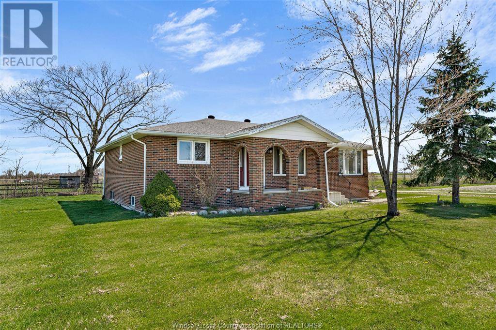 Kingsville, ON N0R1B0,278 County Rd 27 East