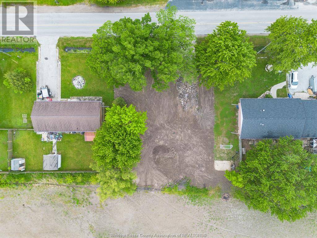 Leamington, ON N8H3V4,775 POINT PELEE DRIVE