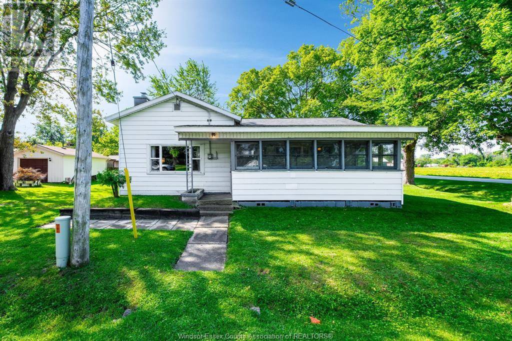 Kingsville, ON N9Y3V3,1069 Spruce
