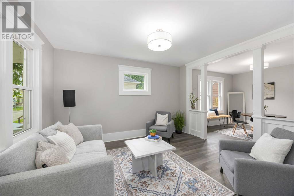 Sarnia, ON N7T3Y4,290 Cromwell STREET