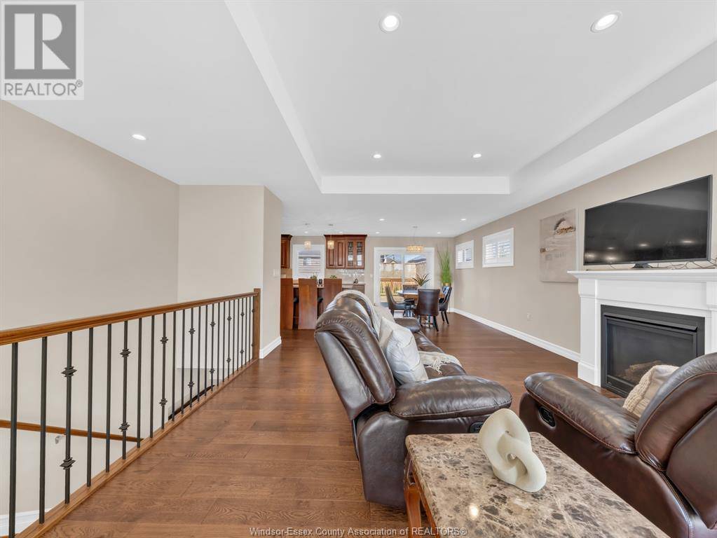 Kingsville, ON N9Y0E4,126 GOLFVIEW DRIVE