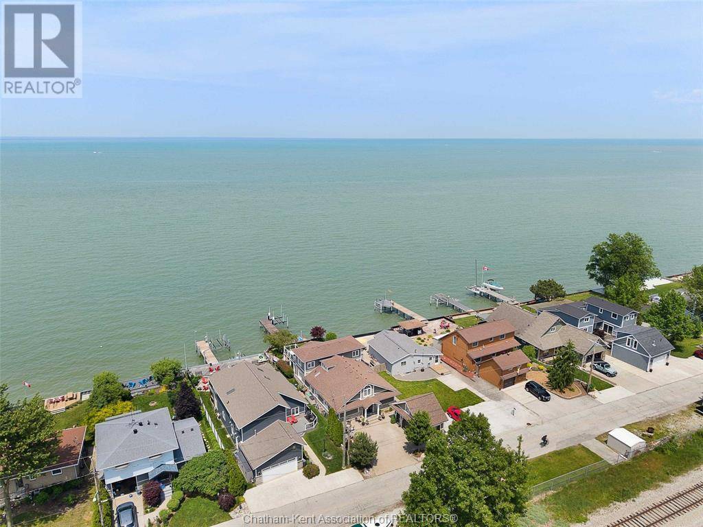 Belle River, ON N8L0J2,1472 CAILLE AVENUE