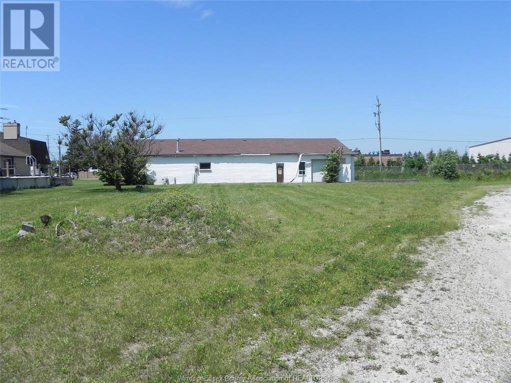 Leamington, ON N8H5N8,6 PETER