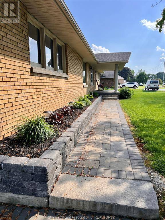 Chatham, ON N7M5J7,9670 Longwoods ROAD