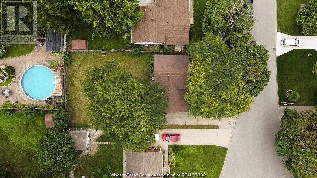 Windsor, ON N8T1N8,5440 LYNDON