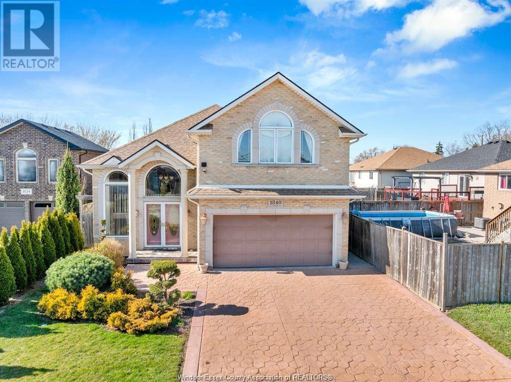 Windsor, ON N8W0A1,1840 ST. CHRISTOPHER COURT
