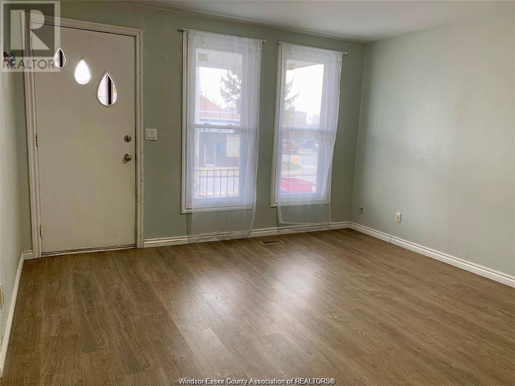 Windsor, ON N9A3W9,179 ERIE STREET EAST