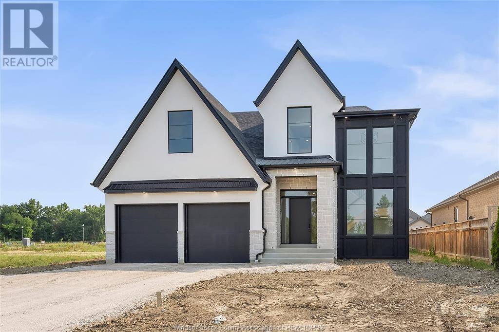 Essex, ON N8M3E9,244 DELORES