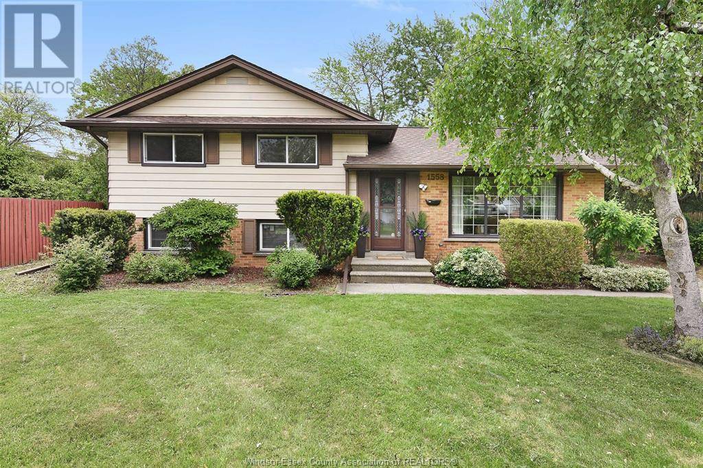 Windsor, ON N9G1W2,1558 STRATFORD COURT