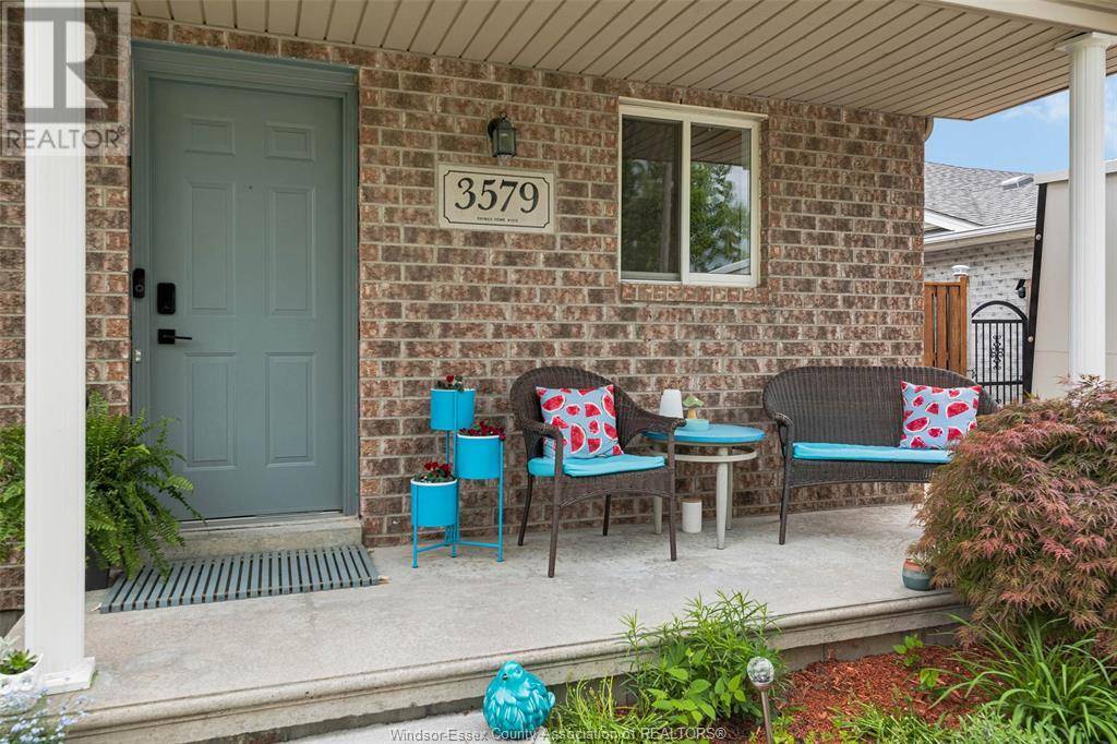 Windsor, ON N8W5V1,3579 Innerkip CRESCENT