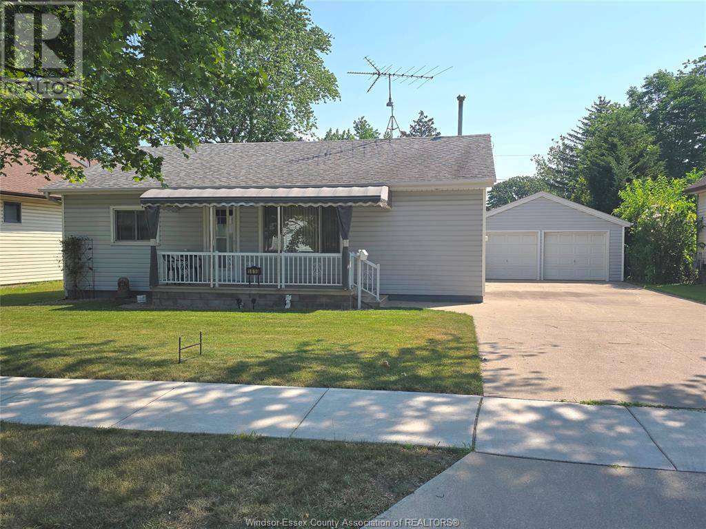 Windsor, ON N8T2A3,1816 BUCKINGHAM
