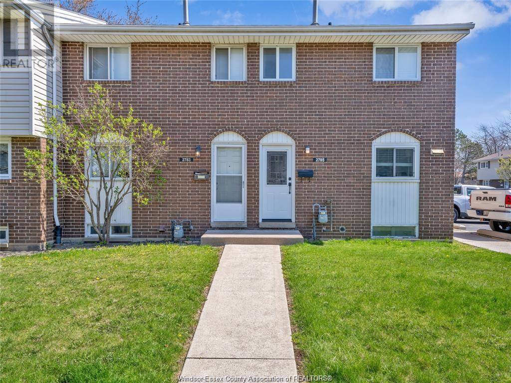 Windsor, ON N8T2Y6,2785 MEADOWBROOK LANE