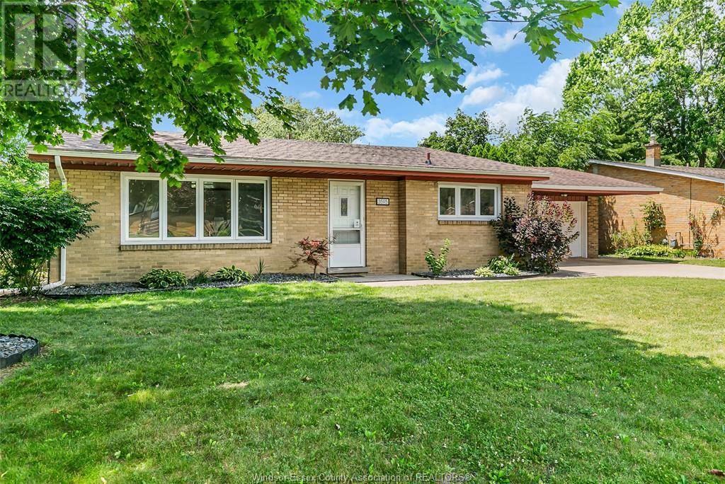 Windsor, ON N9E2C6,3595 VIRGINIA PARK