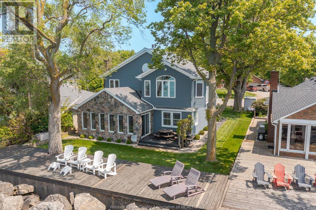 Leamington, ON N8H3V4,700 POINT PELEE