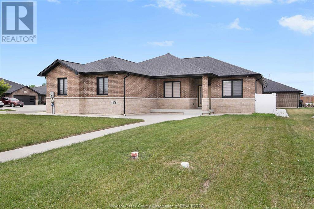 Amherstburg, ON N9V0E9,401 PEARSON AVENUE