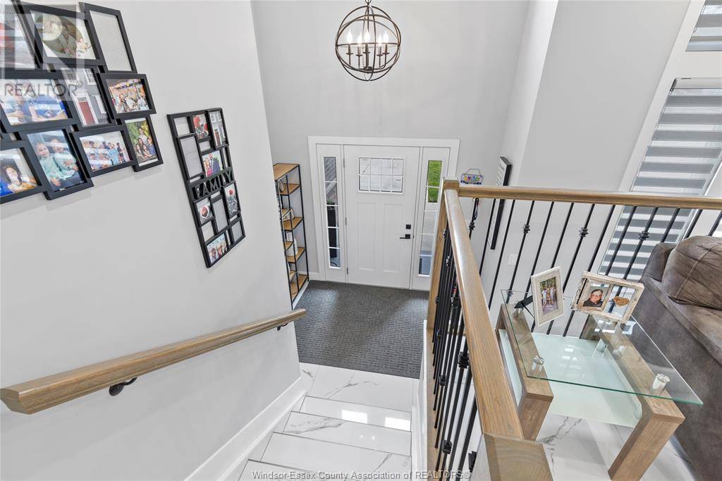Kingsville, ON N9Y3T5,1067 MAPLE AVENUE