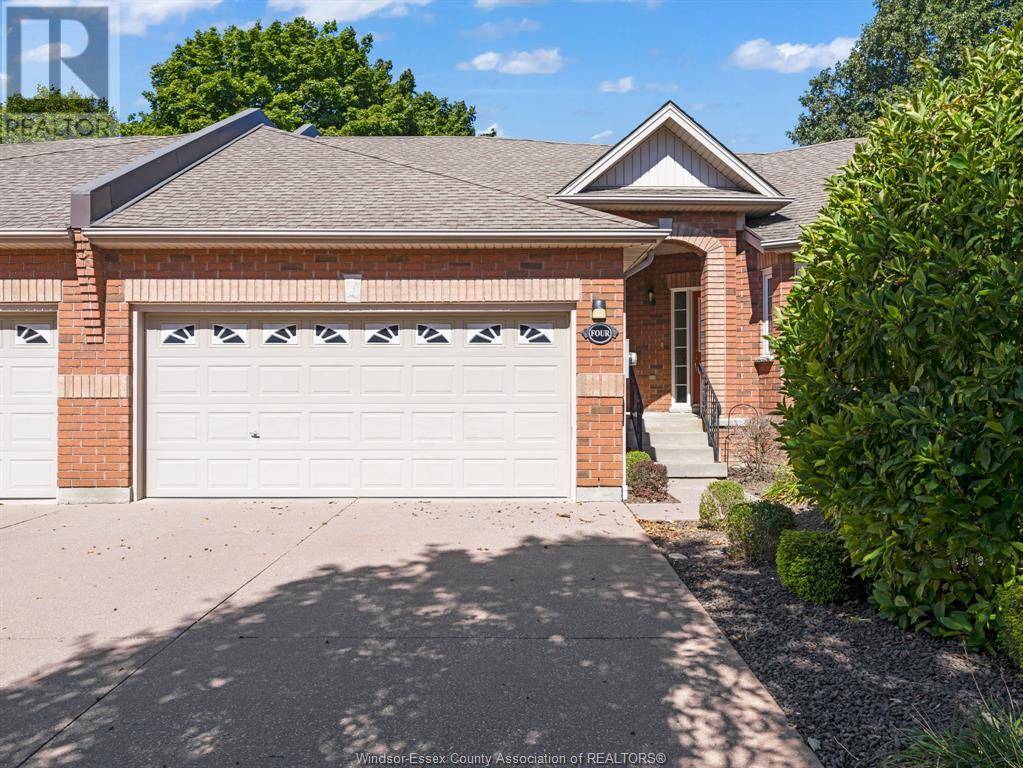 Leamington, ON N8H2M9,32 ROBSON RD #4