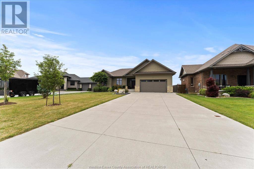 Kingsville, ON N9Y0B8,4 Mulberry CRESCENT