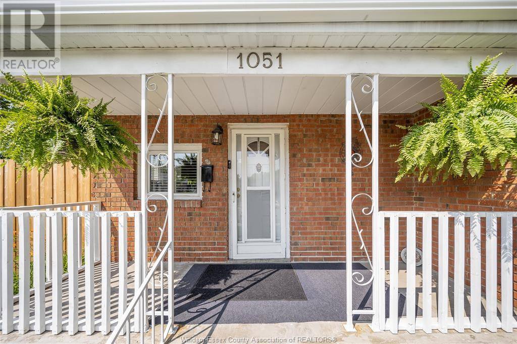 Windsor, ON N8Y3B7,1051 PILLETTE ROAD