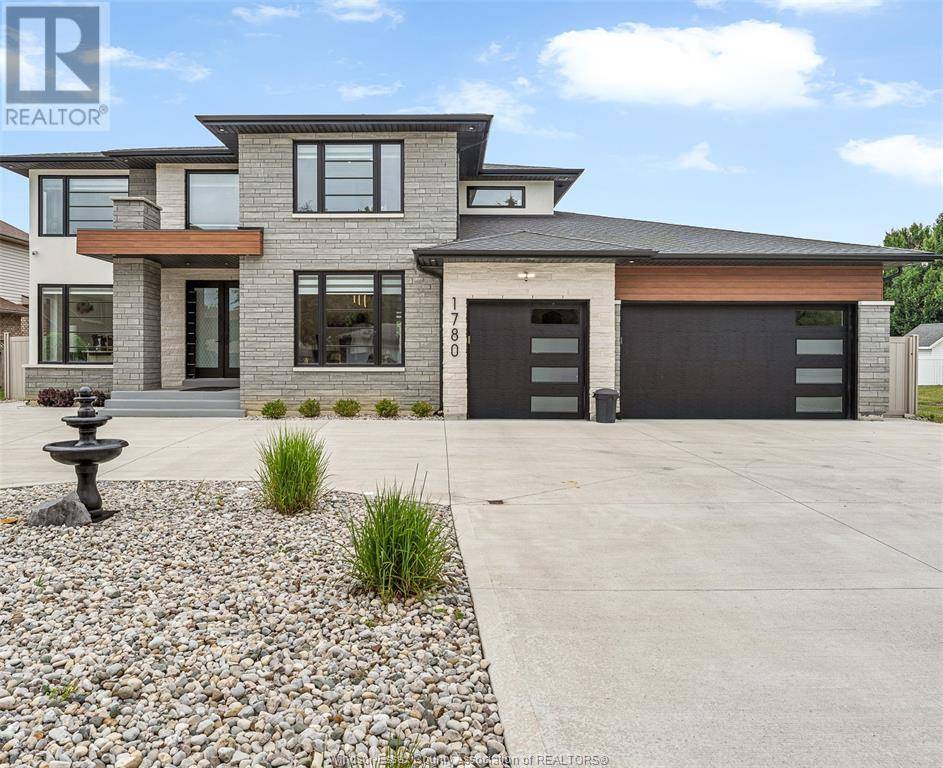 Lasalle, ON N9J3H3,1780 STANTON AVENUE