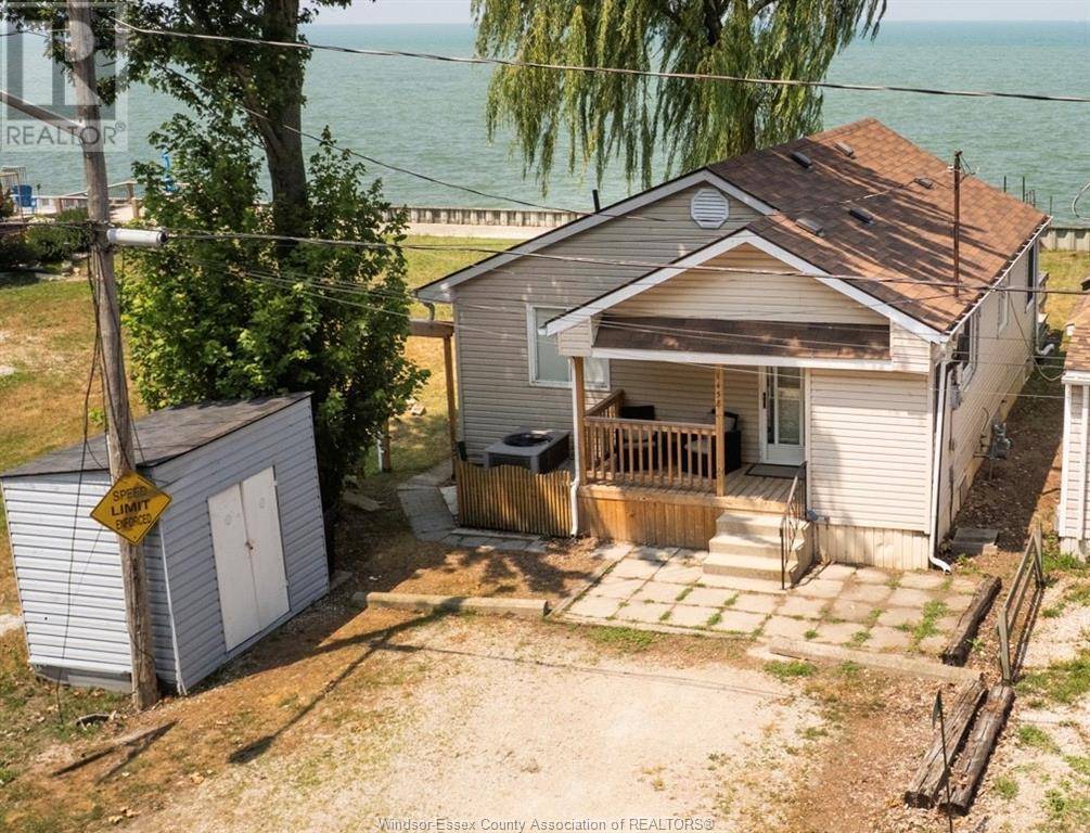 Lakeshore, ON N8L0J2,1458 CAILLE AVENUE