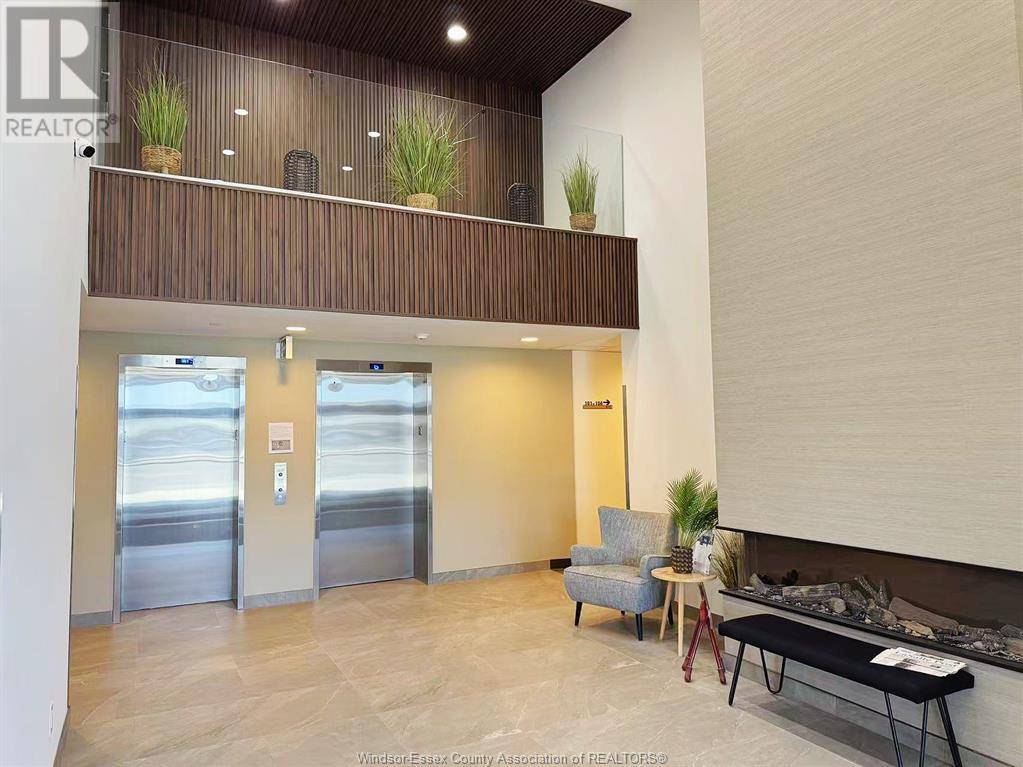 Lasalle, ON N9H0P4,7333 MEO BLVD #105