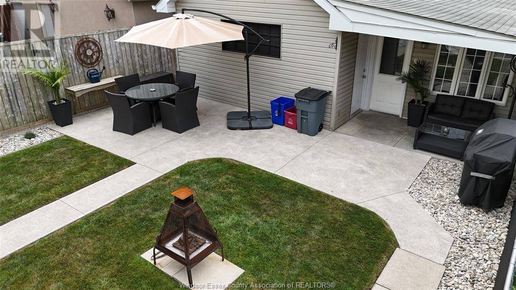 Windsor, ON N8X4P6,1527 Pierre