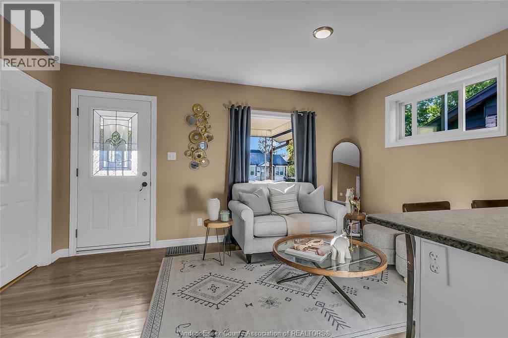 Windsor, ON N8W3Z3,2340 ALEXIS ROAD