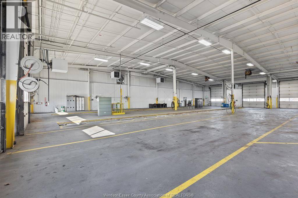 Windsor, ON N8W5W3,1790 PROVINCIAL RD #1