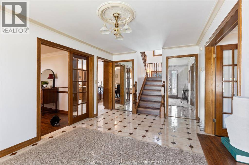 Lakeshore, ON N0R1A0,113 Marentette