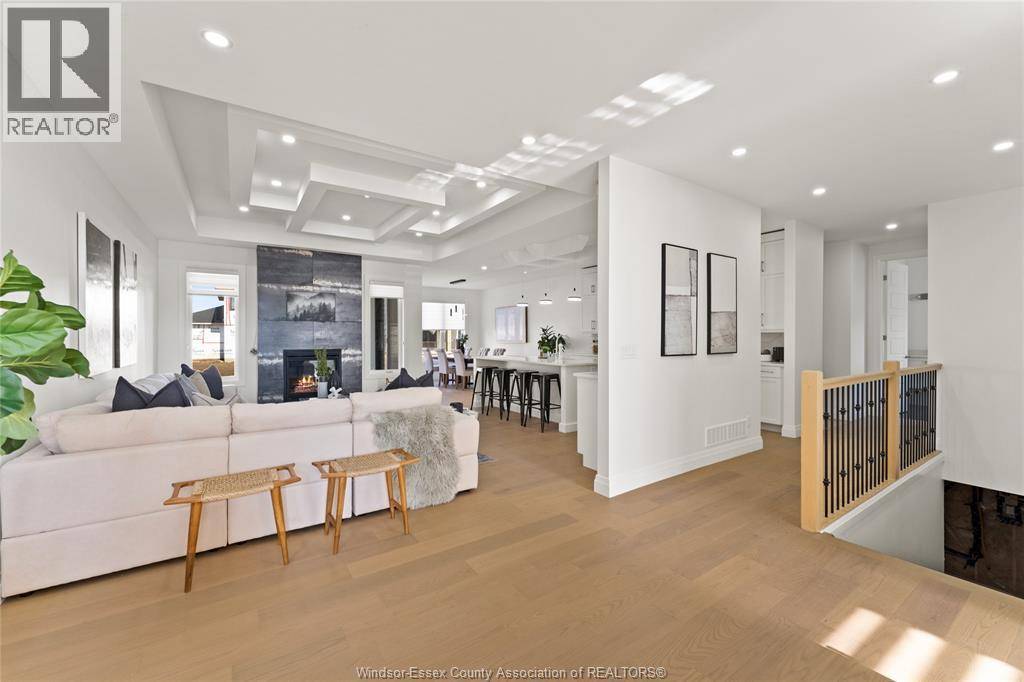 Amherstburg, ON N9V0G9,188 Whelan