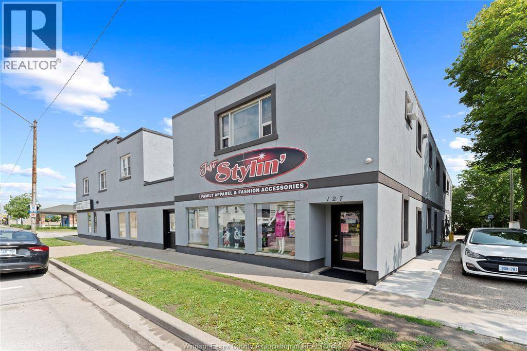 Essex, ON N8M2C5,127 TALBOT ST North #3