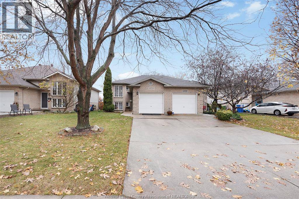 Windsor, ON N8S4T6,1233 ST. PAUL AVENUE