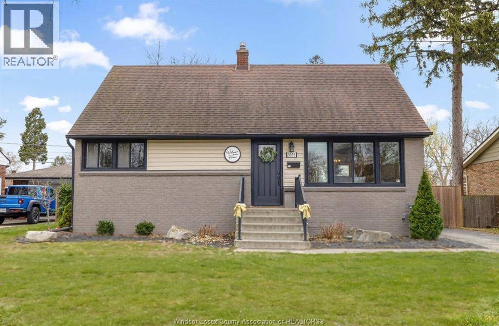 Windsor, ON N9E2H5,3095 ACADEMY DRIVE