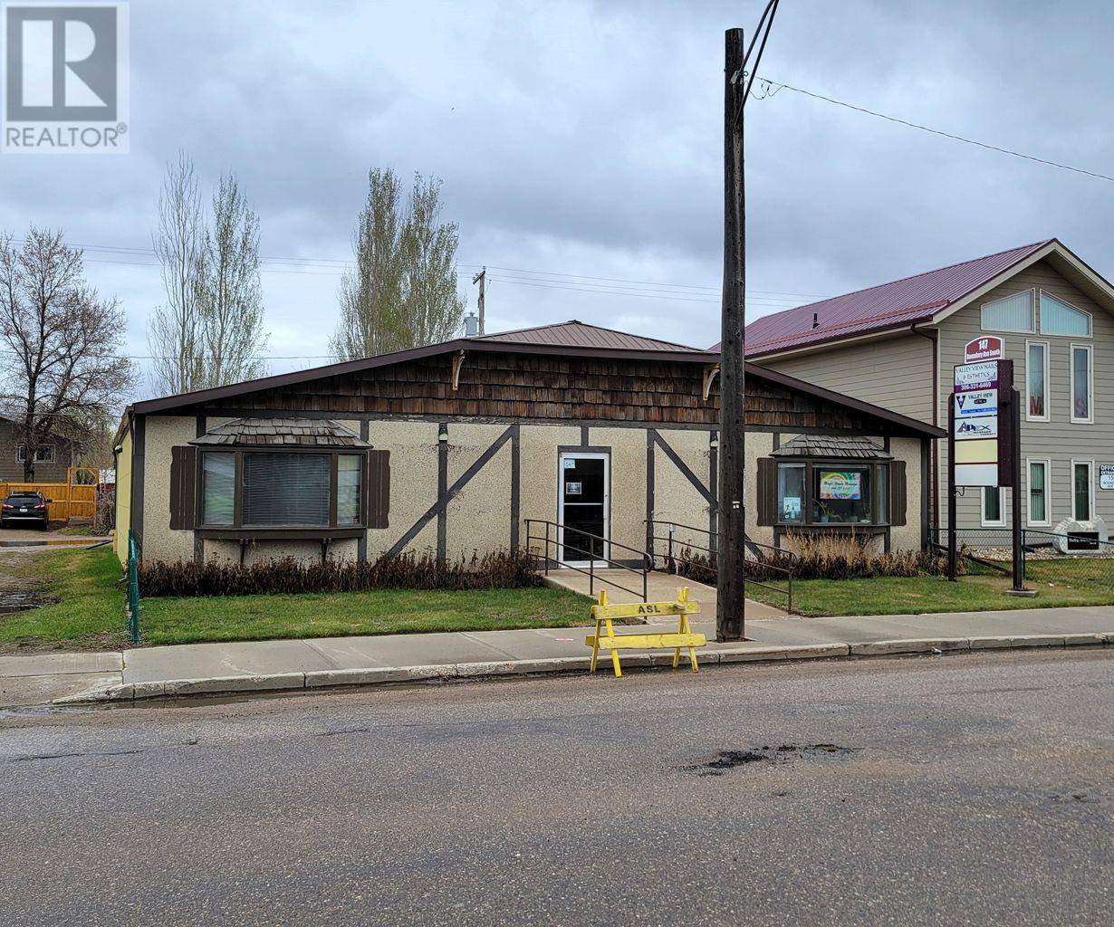 Fort Quappelle, SK S0G1S0,147 Boundary Ave S