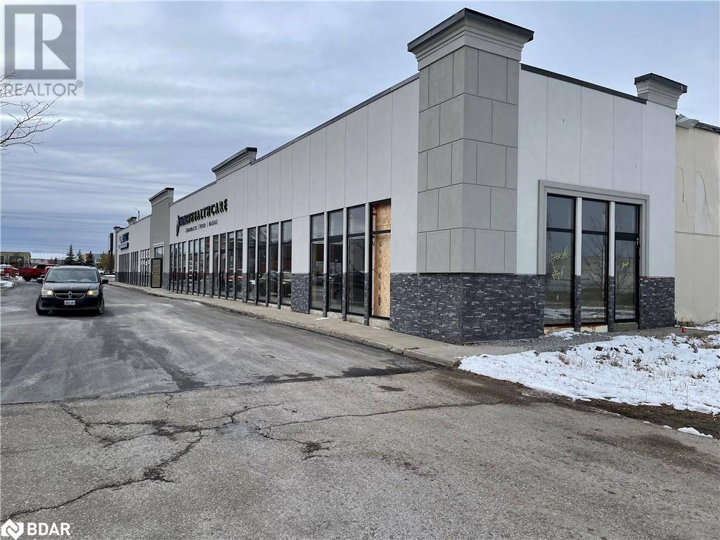 Barrie, ON L4M4Z9,535 BAYFIELD ST #22
