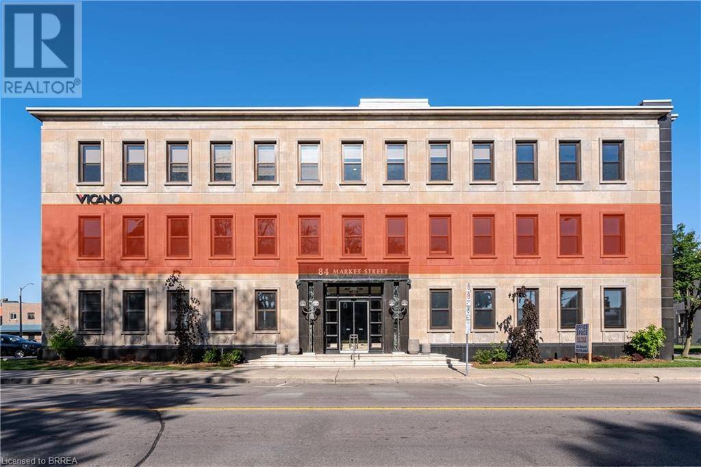 Brantford, ON N3T2Z7,84 MARKET Street Unit# 2nd Floor