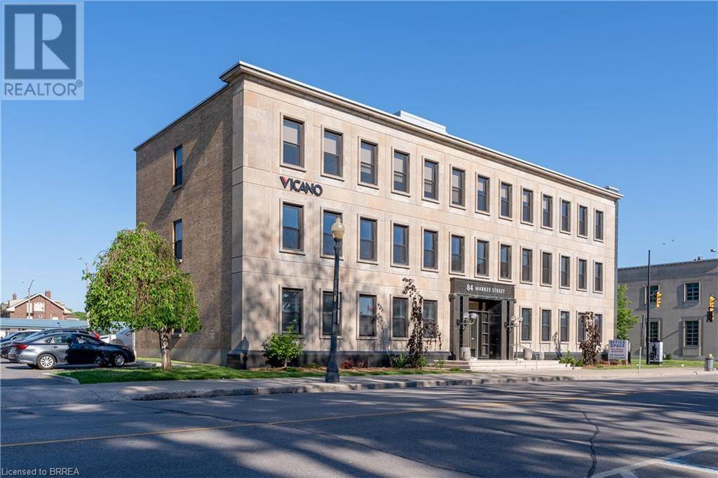 Brantford, ON N3T2Z7,84 MARKET Street Unit# 2nd Floor