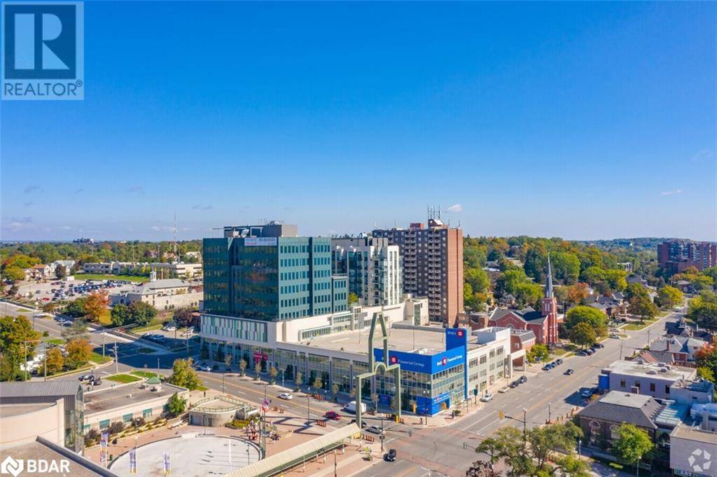 Barrie, ON L4M0J3,90 COLLIER ST #740-760