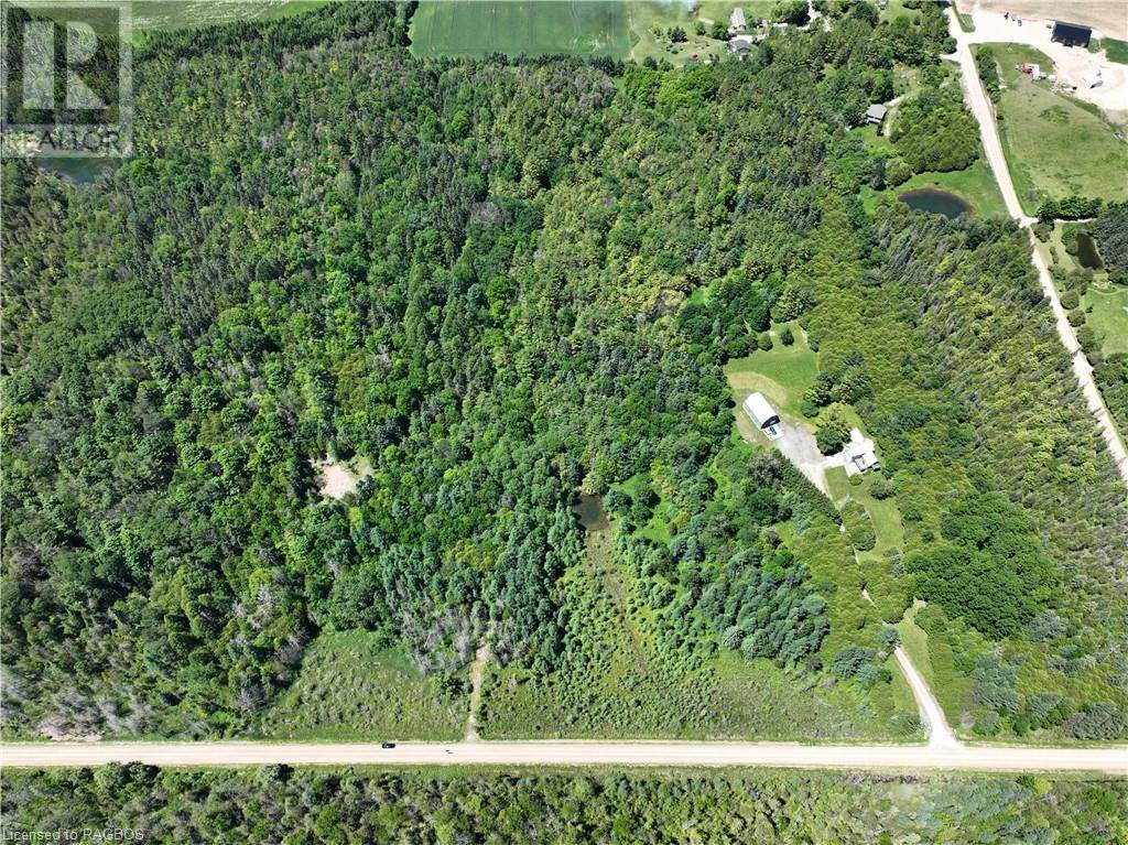 Minto Twp, ON N0G1M0,9892 SKI ROAD