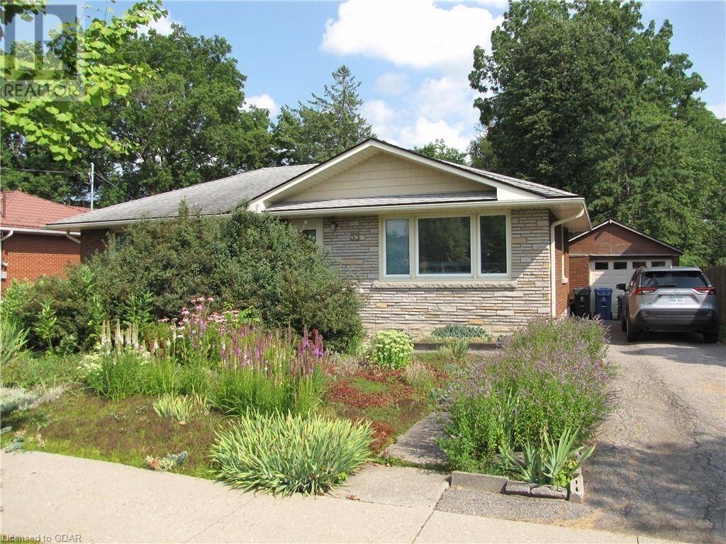 Guelph, ON N1E1S3,53 PAUL Avenue