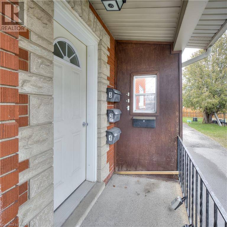 Kitchener, ON N2B1L6,524 KRUG Street