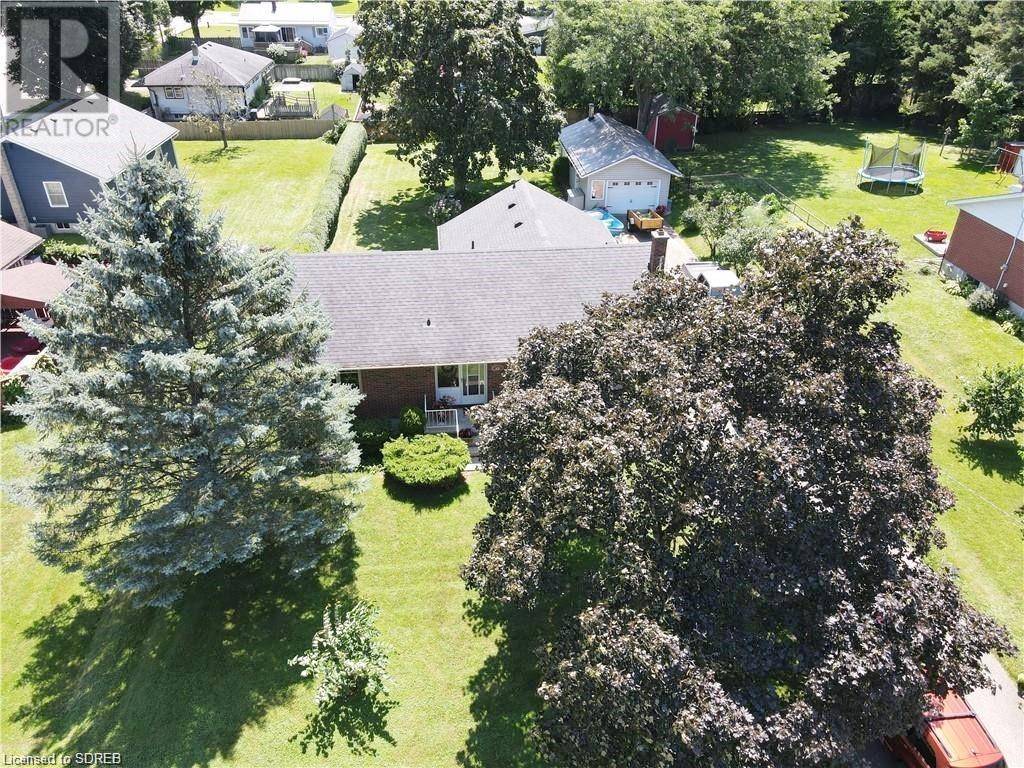 Simcoe, ON N3Y1A7,22 CHARLTON Crescent