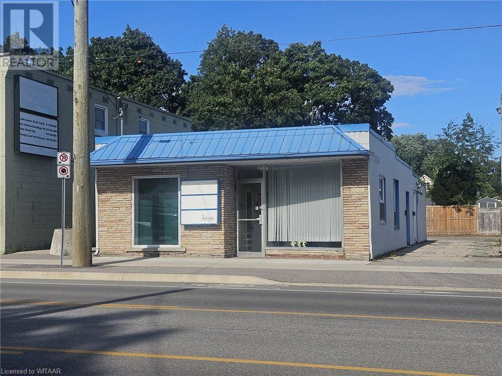 Woodstock, ON N4S7A1,200 HURON Street