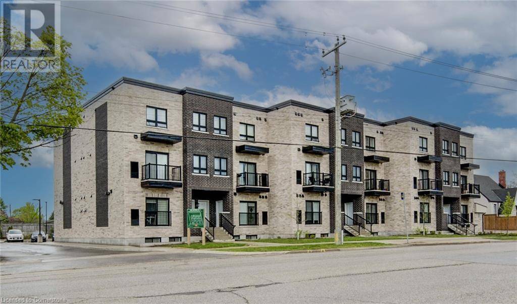 Kitchener, ON N2M0C3,600 VICTORIA Street S Unit# 9